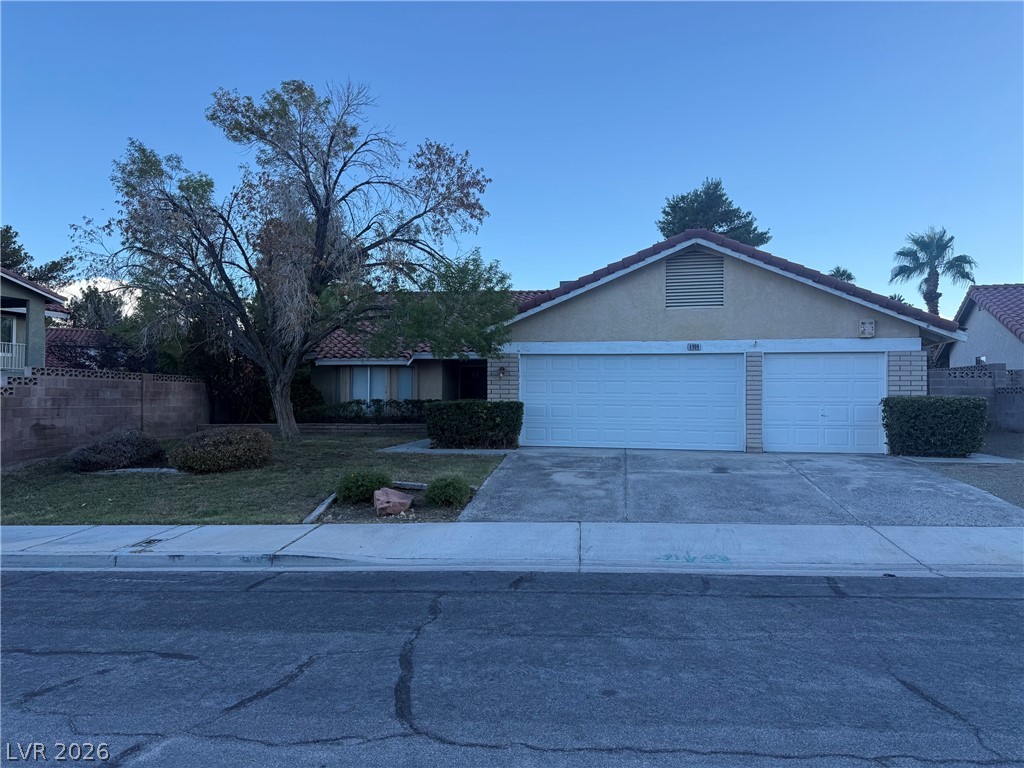 8909 Silvagni Drive Property Photo 1
