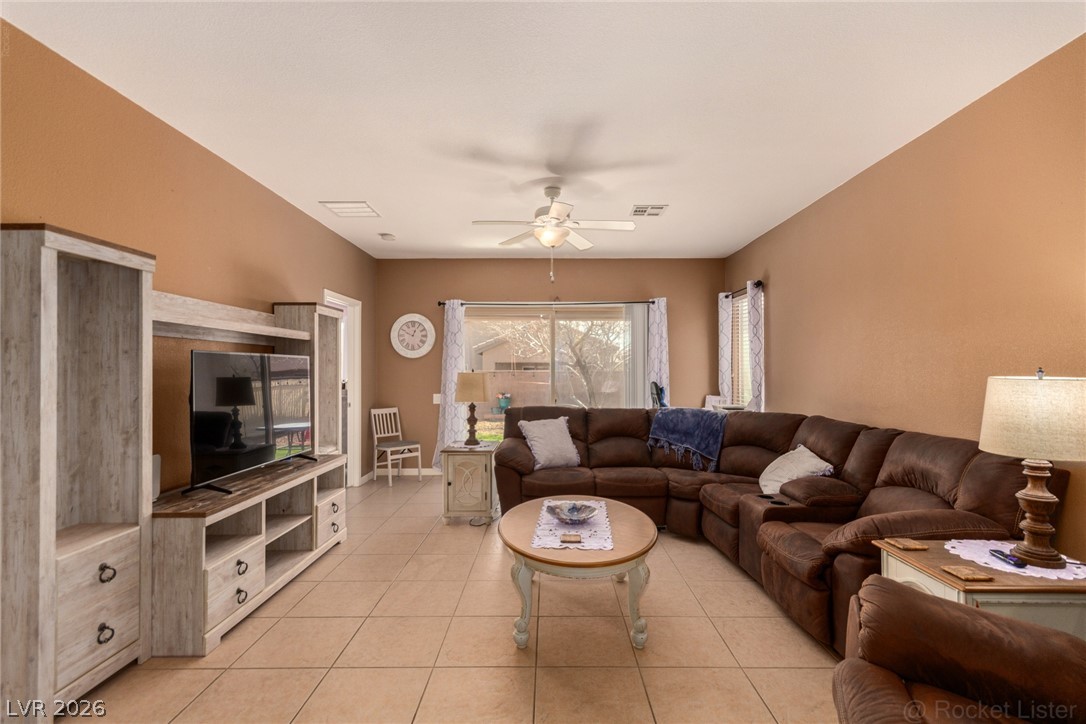 5911 Corbin Avenue Property Photo 7