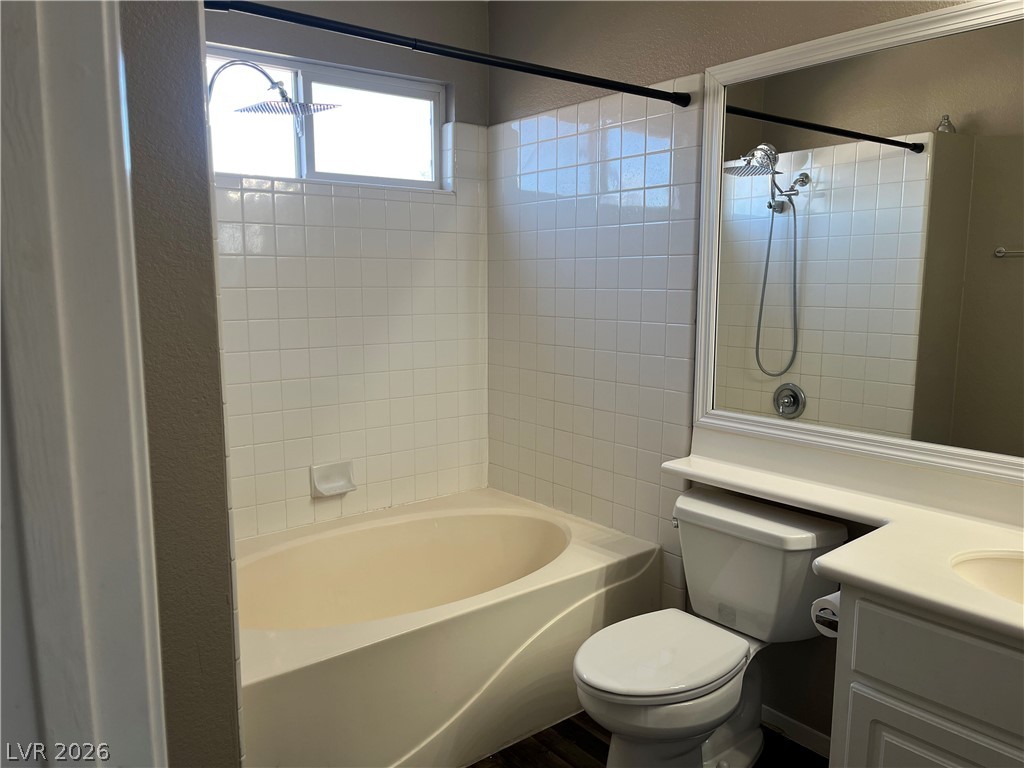 8724 Country Pines Avenue Property Photo 36