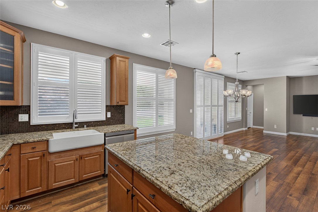 1230 Ivy Lee Crst Property Photo 9
