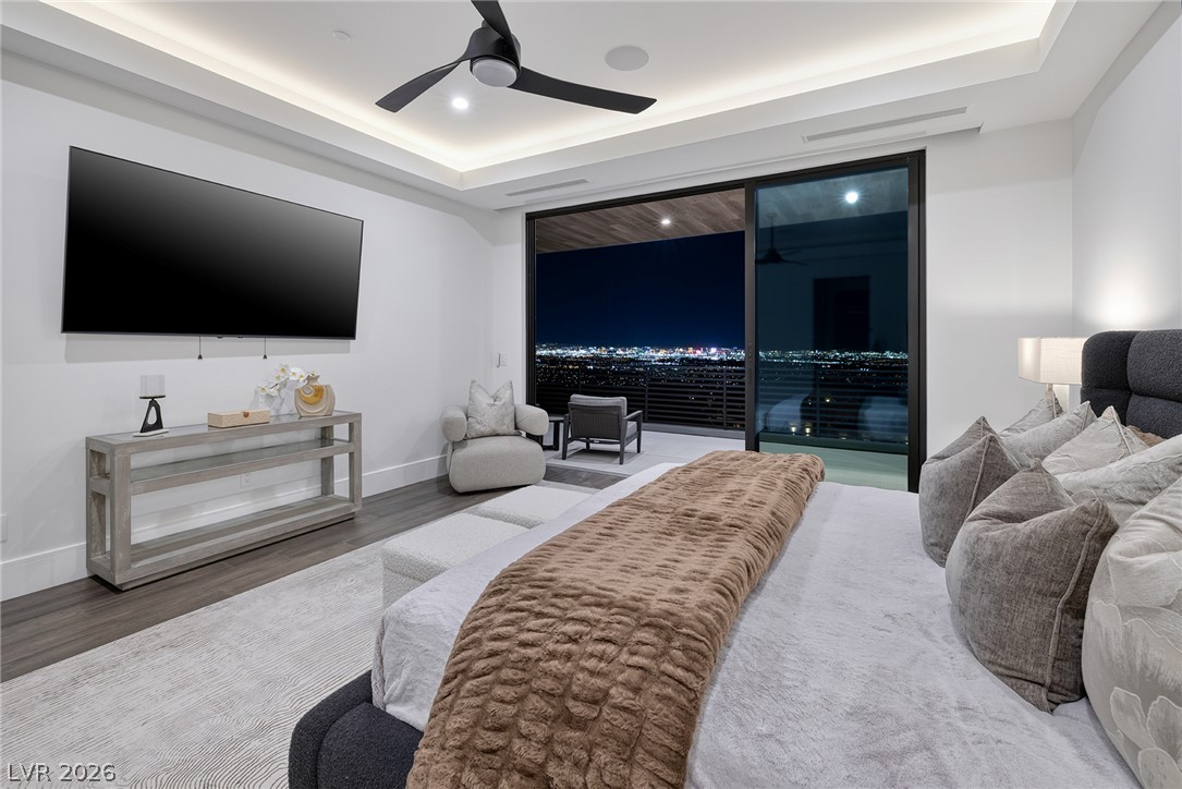 5 Sunset Strip Property Photo 59