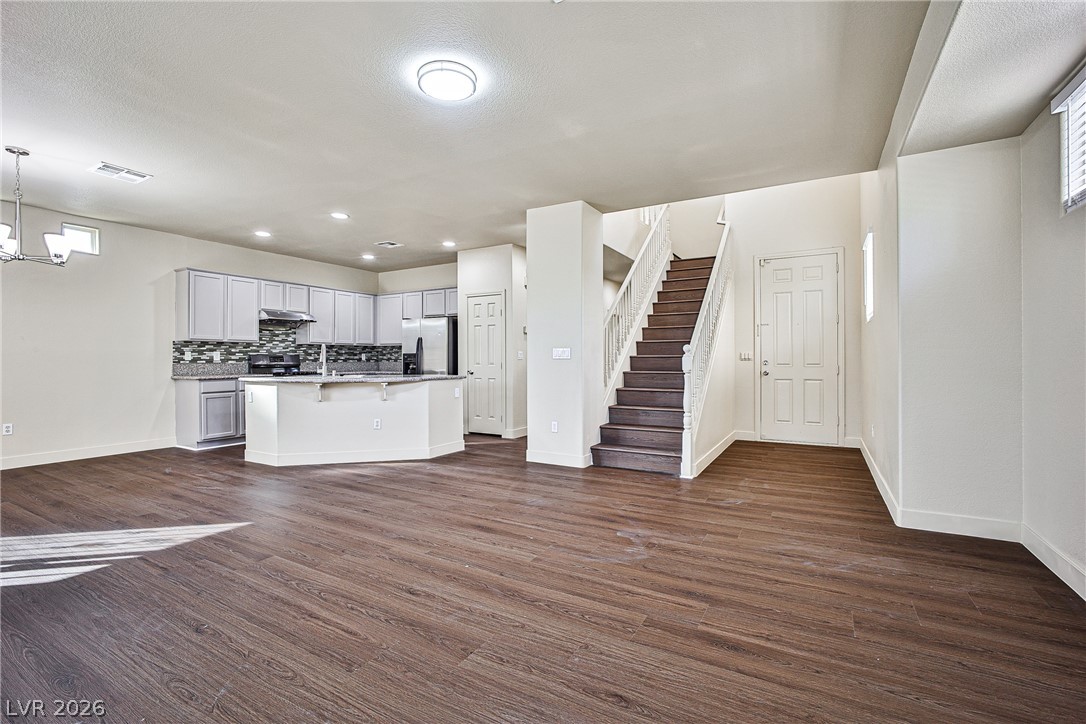2826385 Property Photo 3