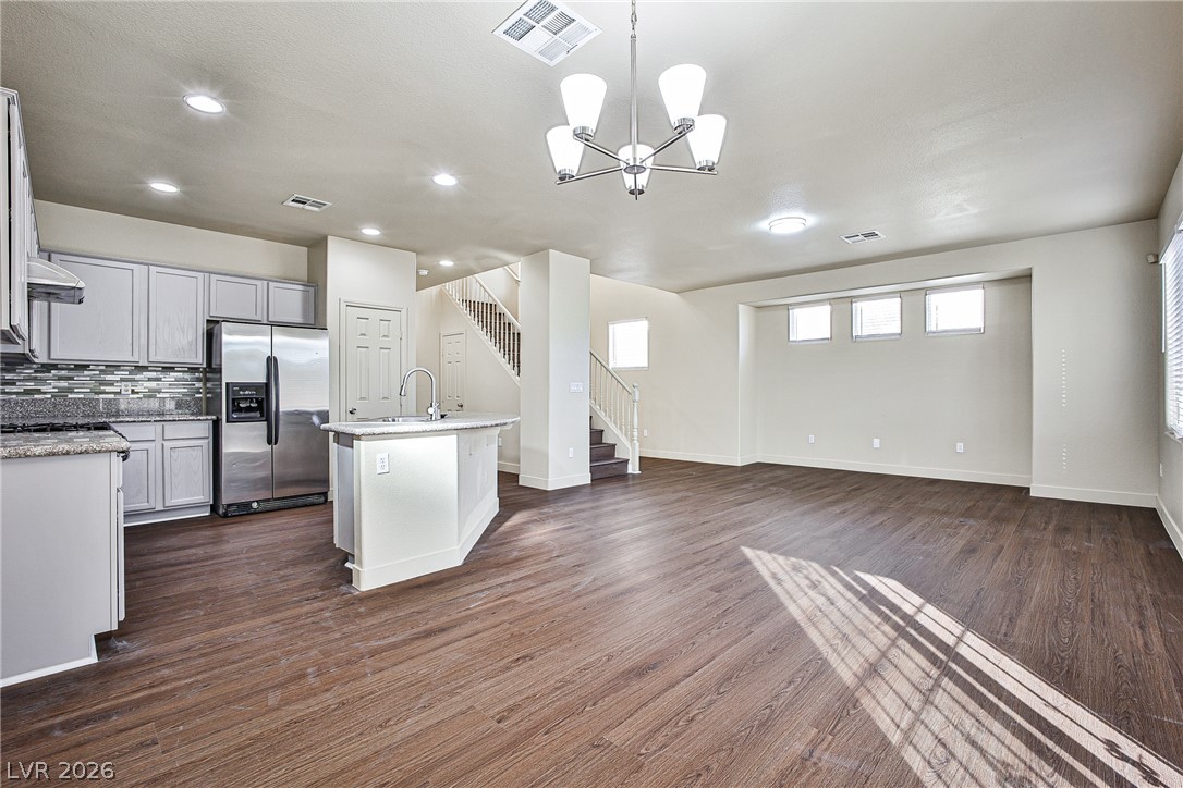 2826385 Property Photo 5