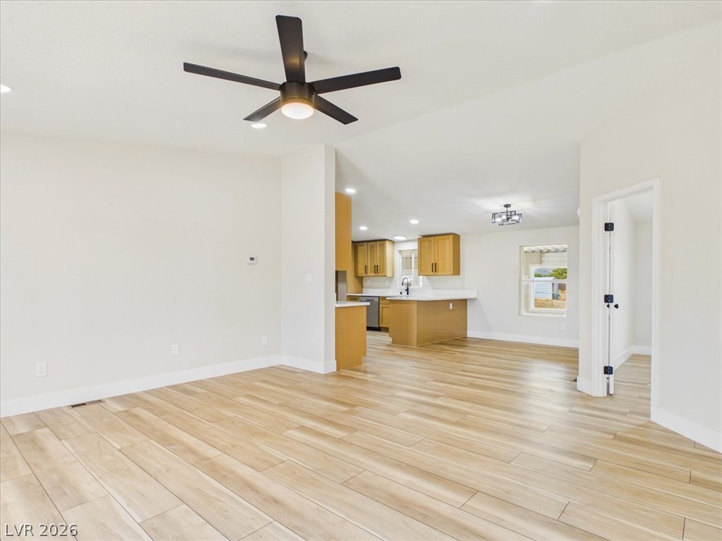 2350 West Adkisson Street Property Photo 16
