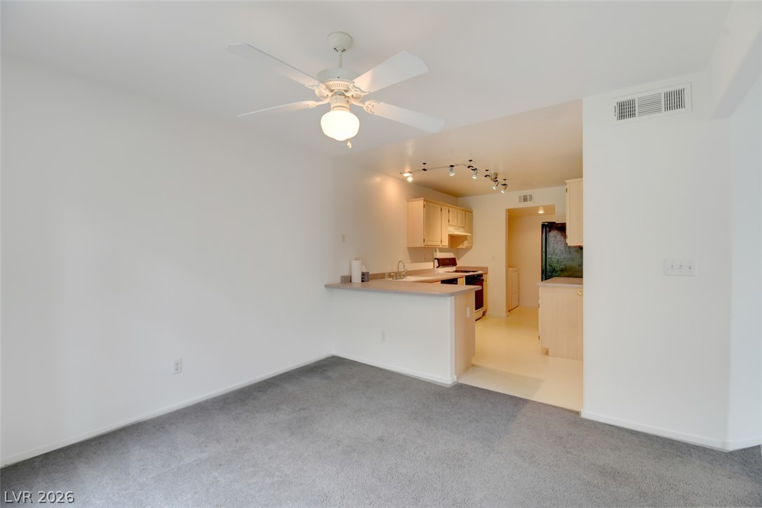 1606 Box Step Drive Property Photo 4
