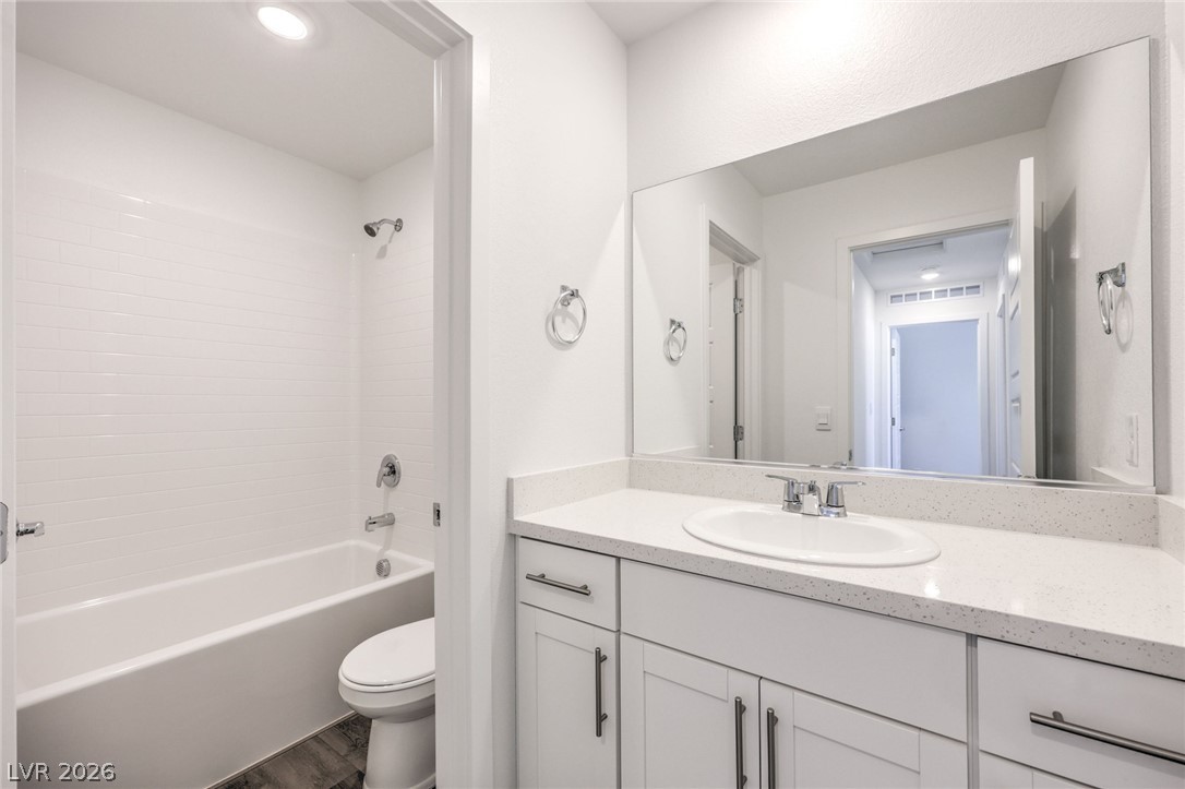 7331 Tanya Falls Street Property Photo 31