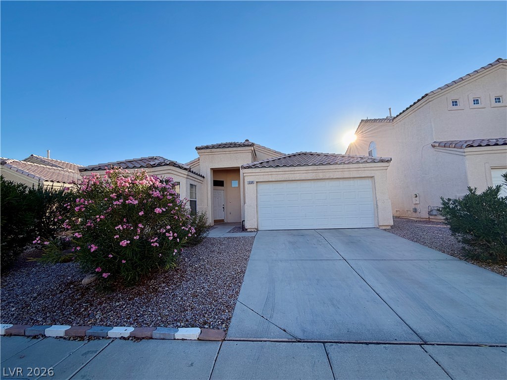 1594 Raining Hills Street Property Photo 2