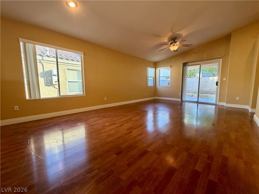 1594 Raining Hills Street Property Photo 7