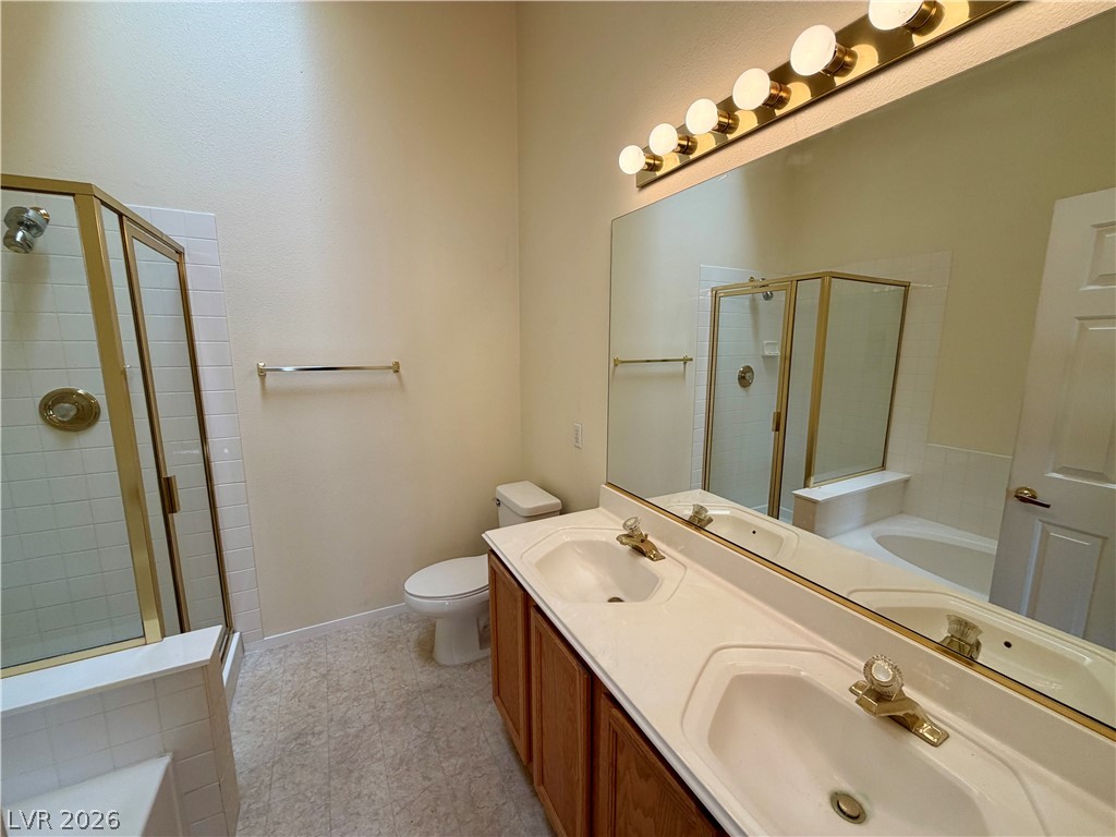 1594 Raining Hills Street Property Photo 15