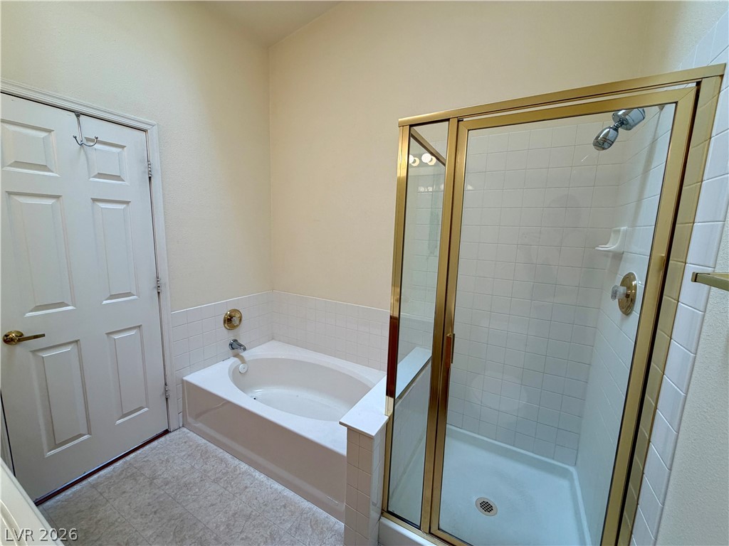 1594 Raining Hills Street Property Photo 16