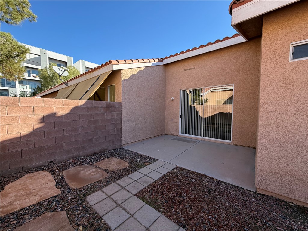 9023 Kimo Street Property Photo 4