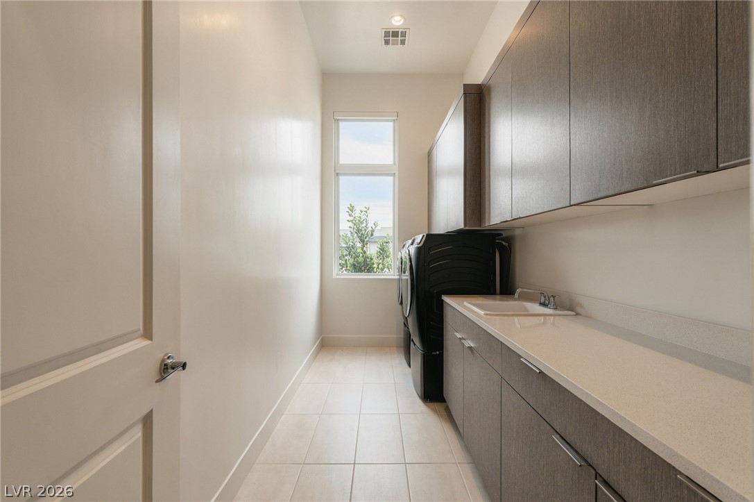 10907 Rossa Peak Avenue Property Photo 55
