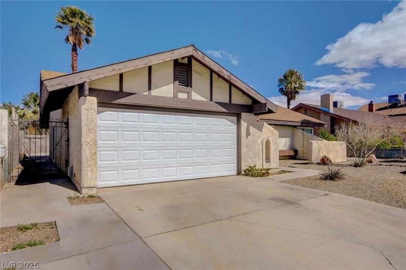 6616 Treadway Lane Property Photo 3