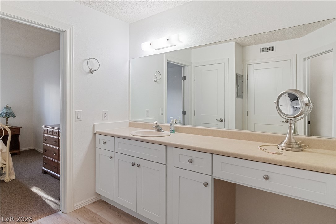 3730 Desert Marina Drive 17 Property Photo 19