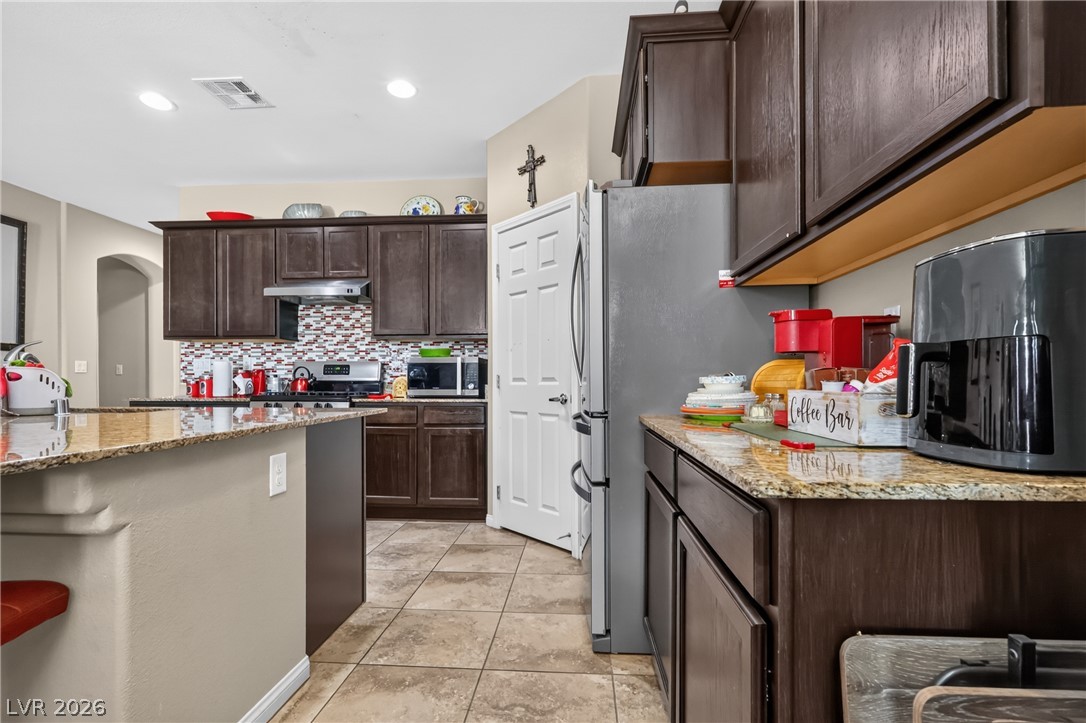 2359 Dillons Cove Drive Property Photo 8