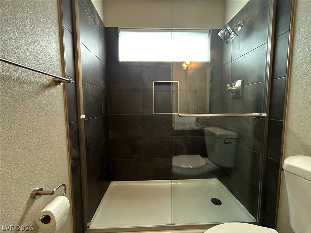 2208 Marble Gorge Drive Property Photo 16