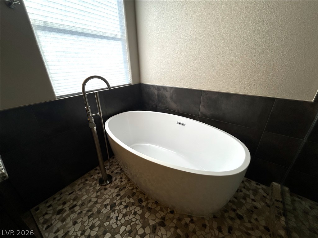 2208 Marble Gorge Drive Property Photo 44