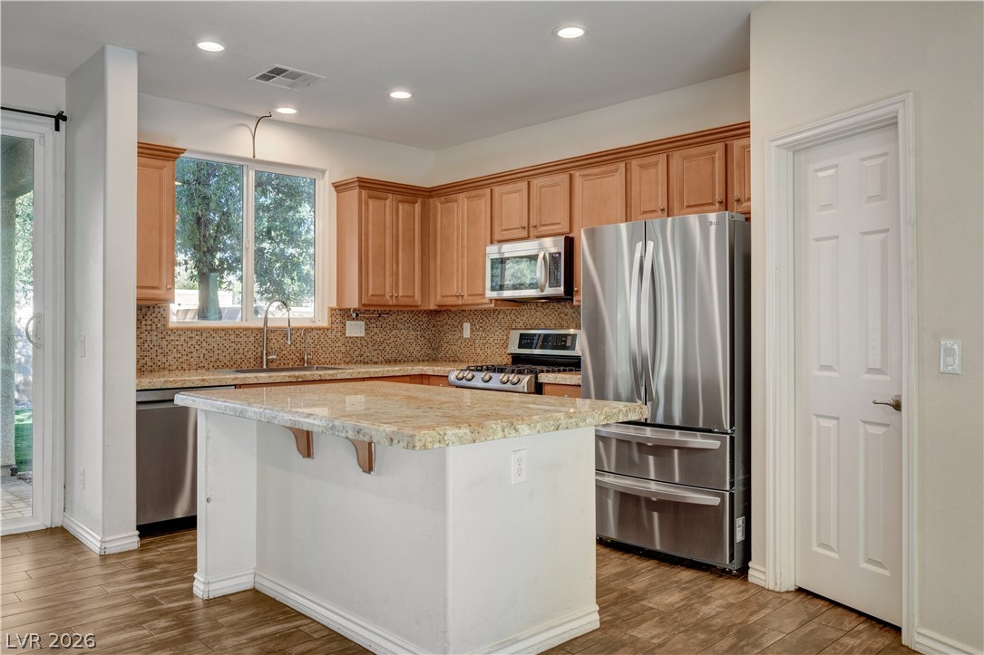 3604 Kingfishers Catch Avenue Property Photo 2