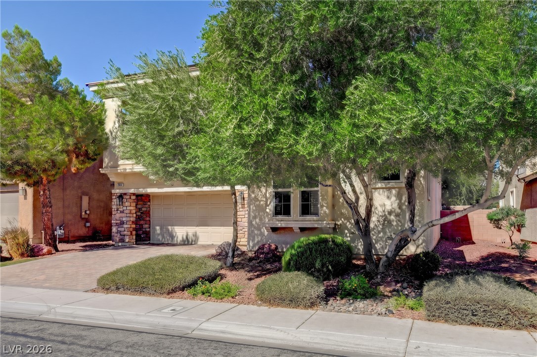 3604 Kingfishers Catch Avenue Property Photo 3