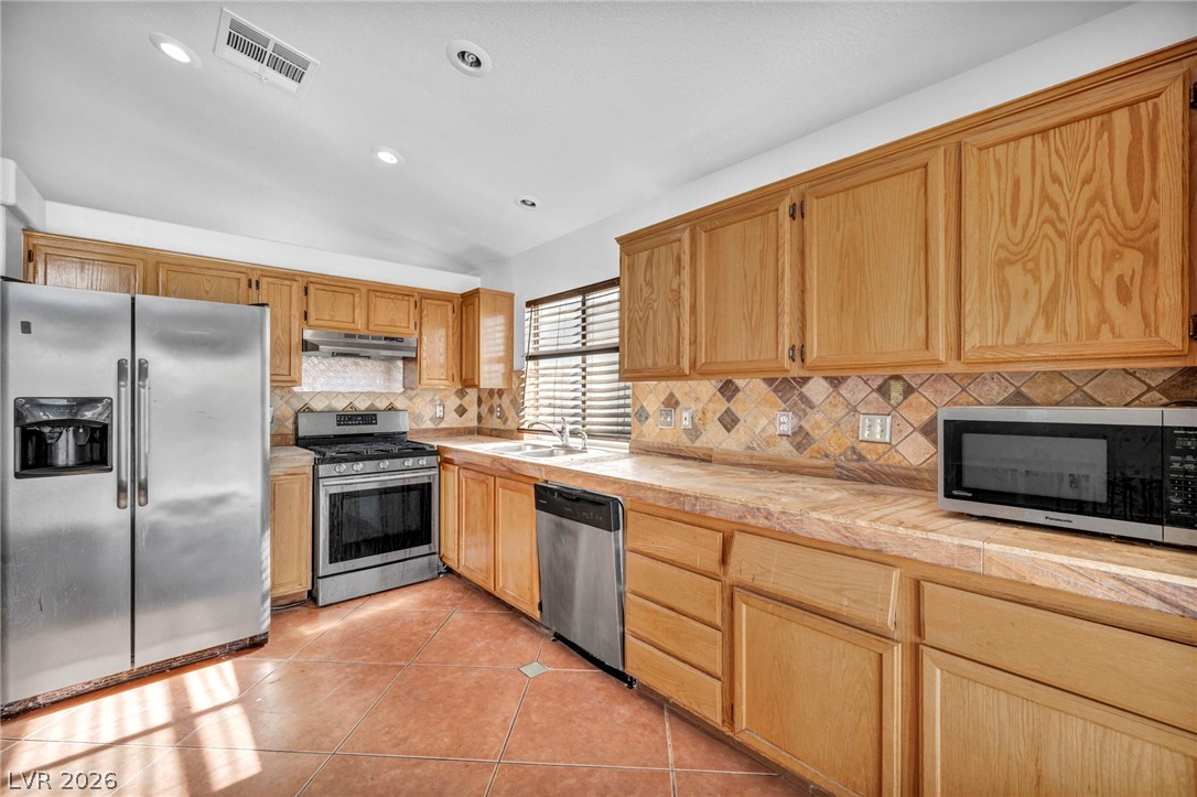 4906 Via Luis Court Property Photo 17