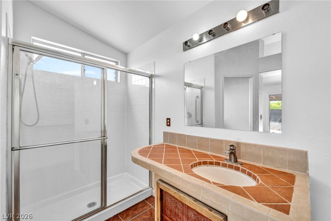 4906 Via Luis Court Property Photo 31