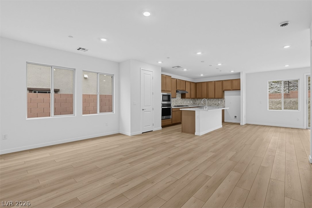 46 Via Montoro Property Photo 6