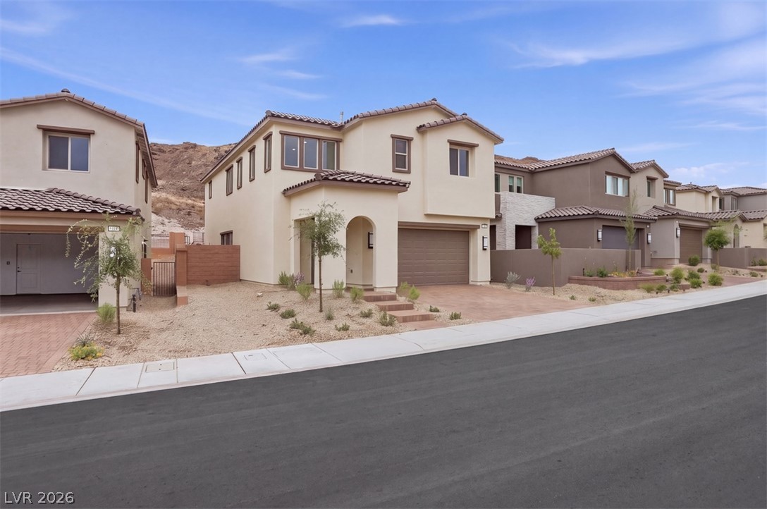 46 Via Montoro Property Photo 15