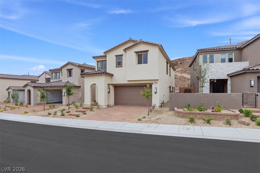 46 Via Montoro Property Photo 16