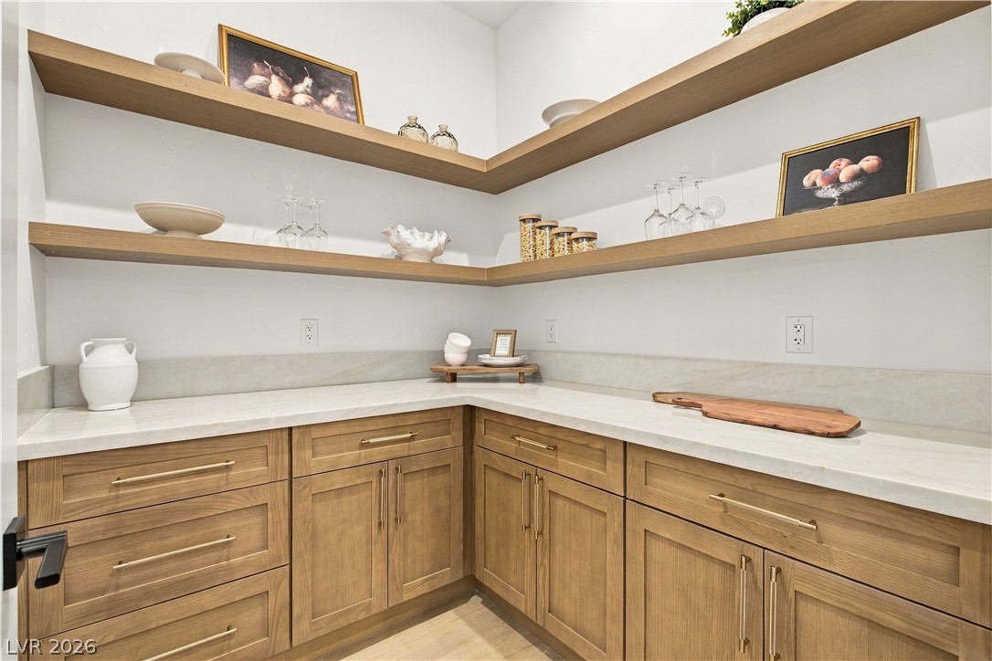 5545 Sierra Brook Court Property Photo 11