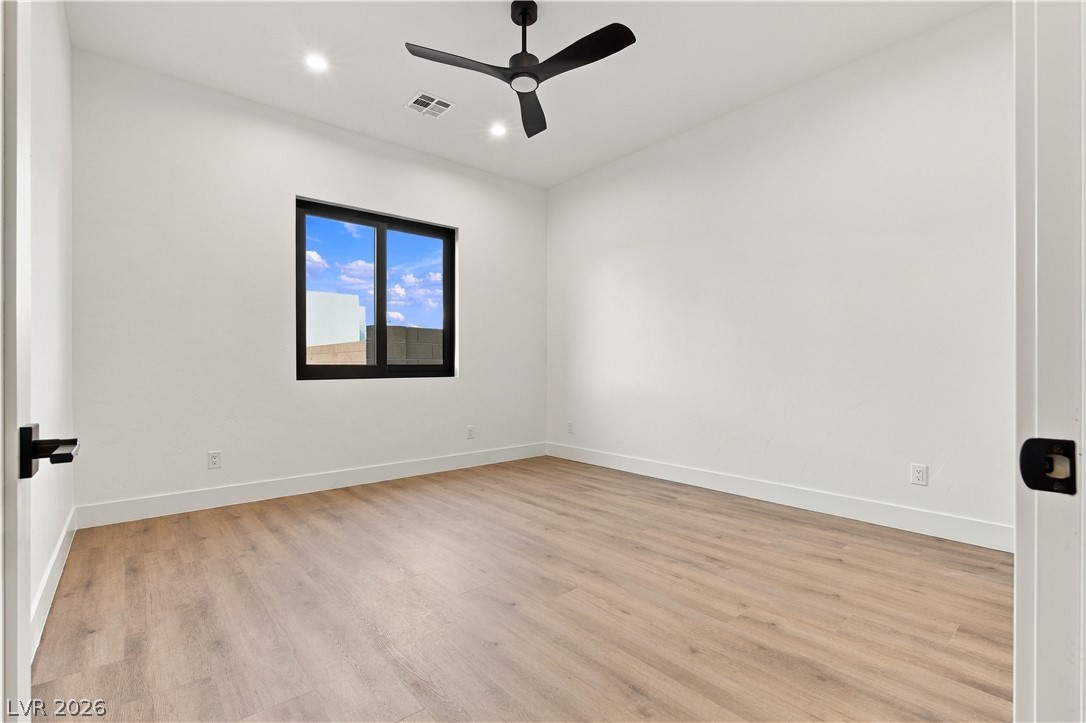 5545 Sierra Brook Court Property Photo 31