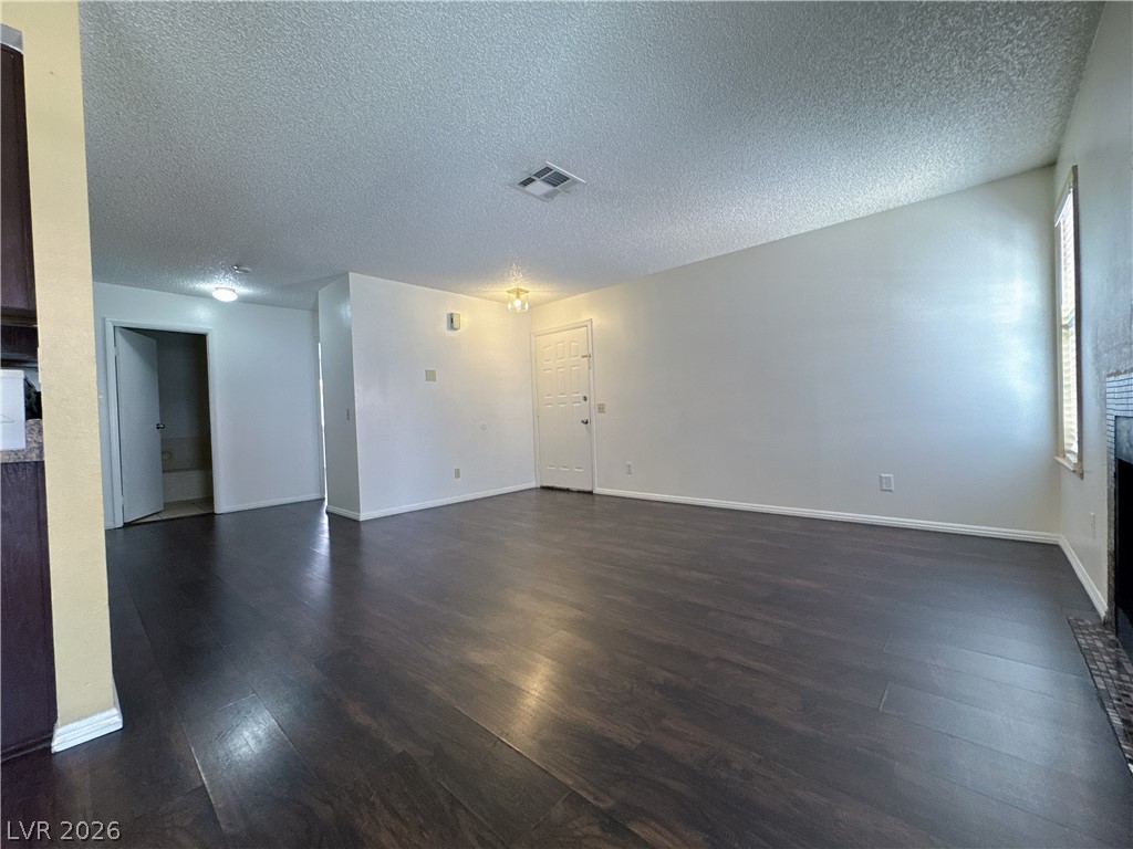 6659 West Tropicana Avenue 202 Property Photo 3