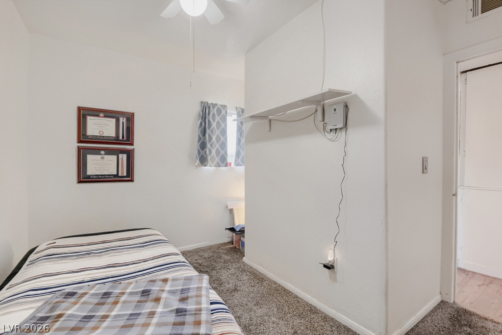 11 Washington Way Property Photo 17