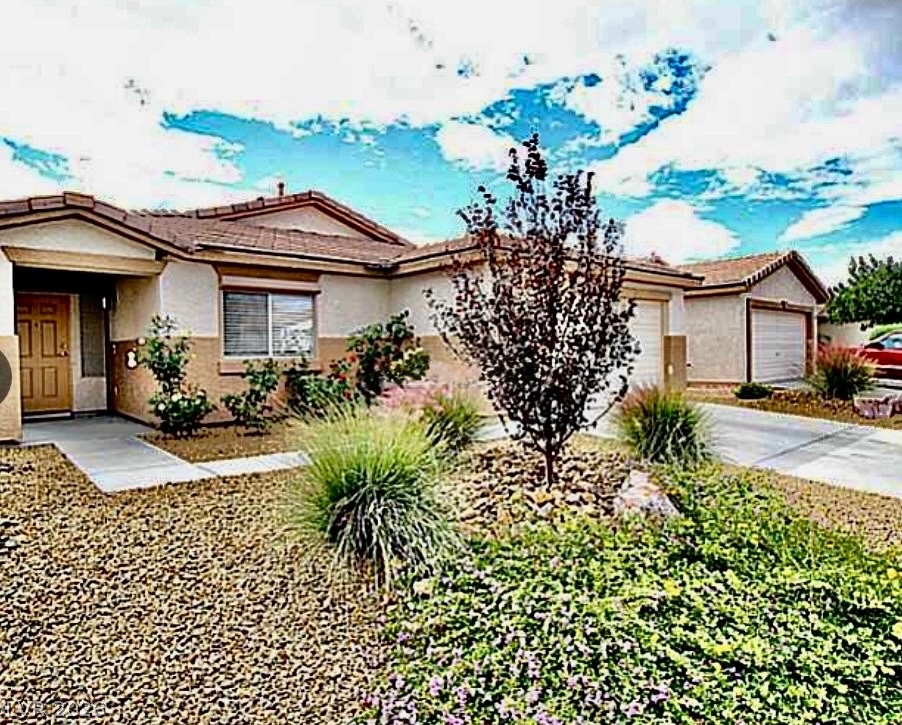 4909 Peaceful Pond Avenue Property Photo 1