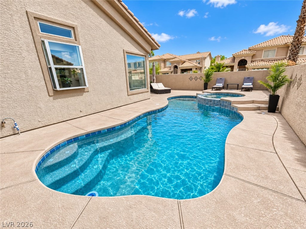8867 Las Montanas Avenue Property Photo 40