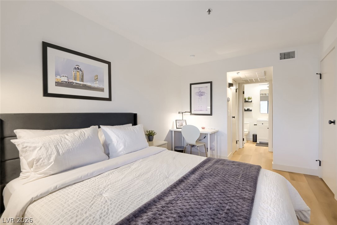 2826630 Property Photo 13