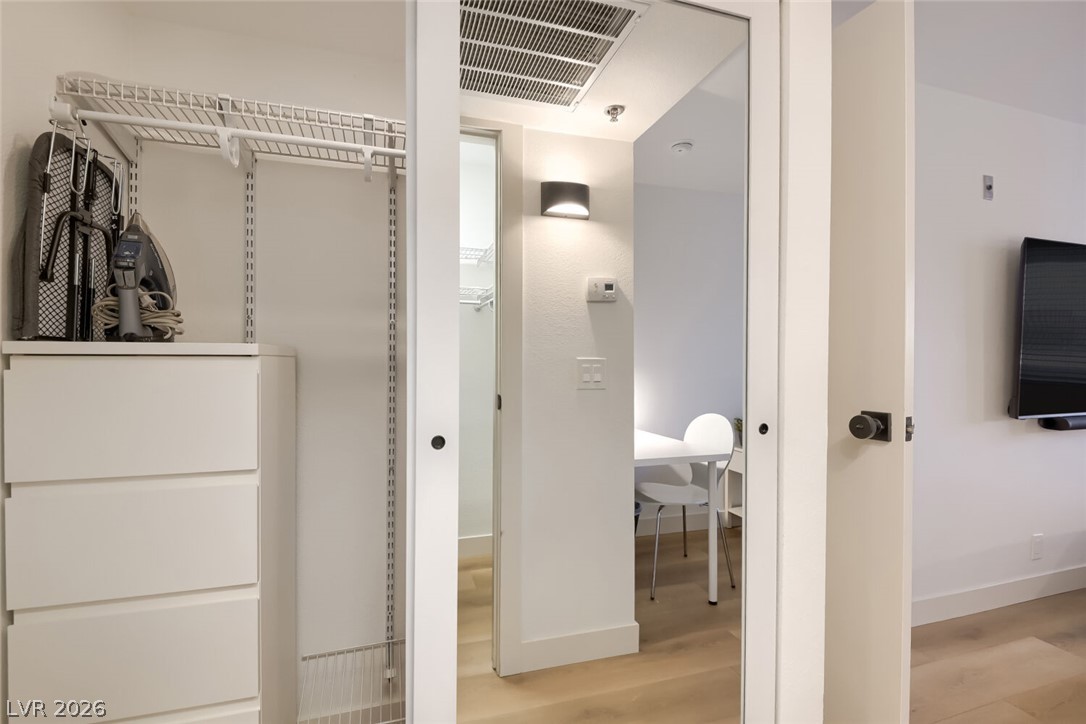 2826630 Property Photo 14