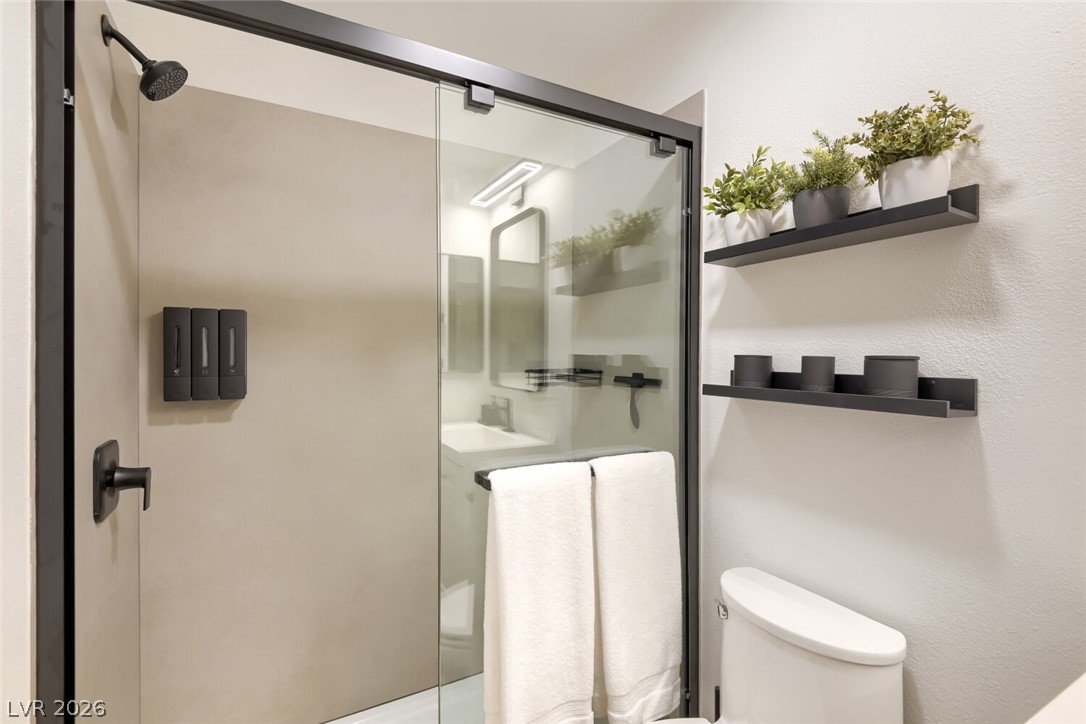 2826630 Property Photo 16