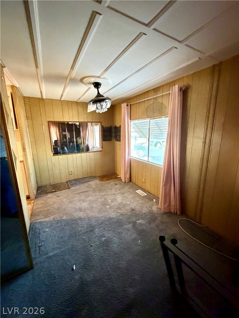 2815 Everglade Street Property Photo 13