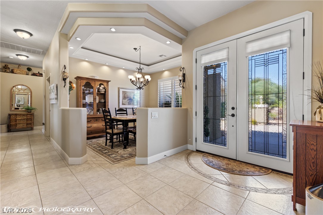 560 Rolling Hills Drive Property Photo 15