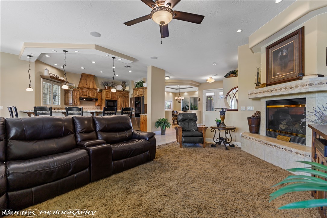 560 Rolling Hills Drive Property Photo 18