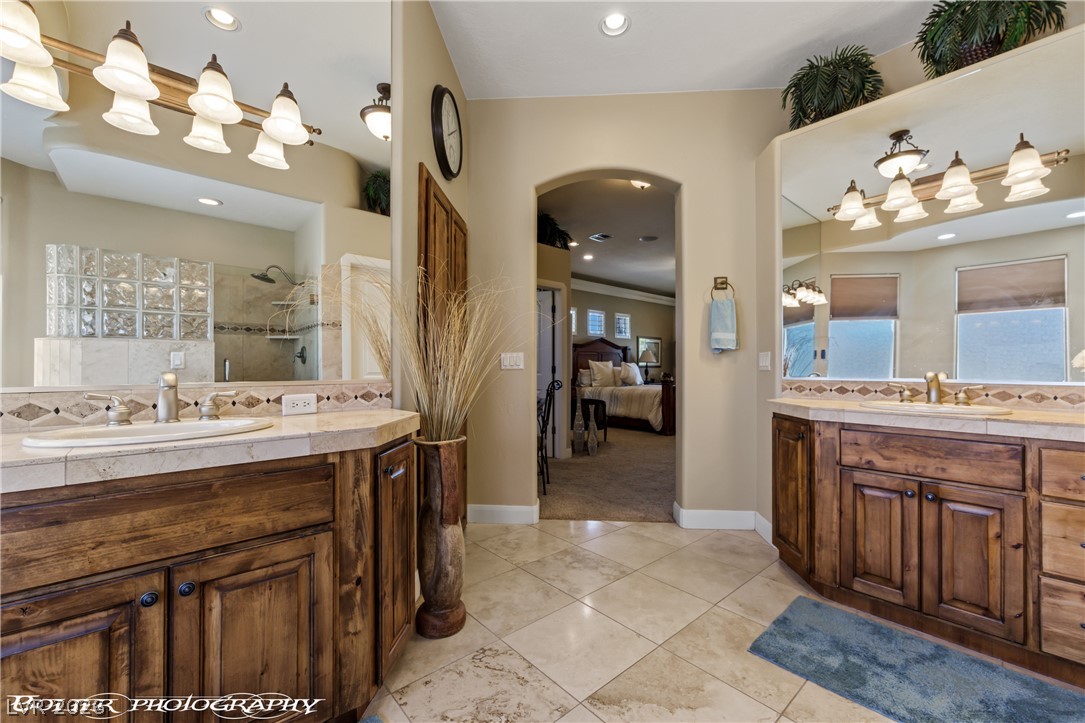 560 Rolling Hills Drive Property Photo 51