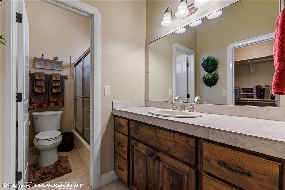 560 Rolling Hills Drive Property Photo 59