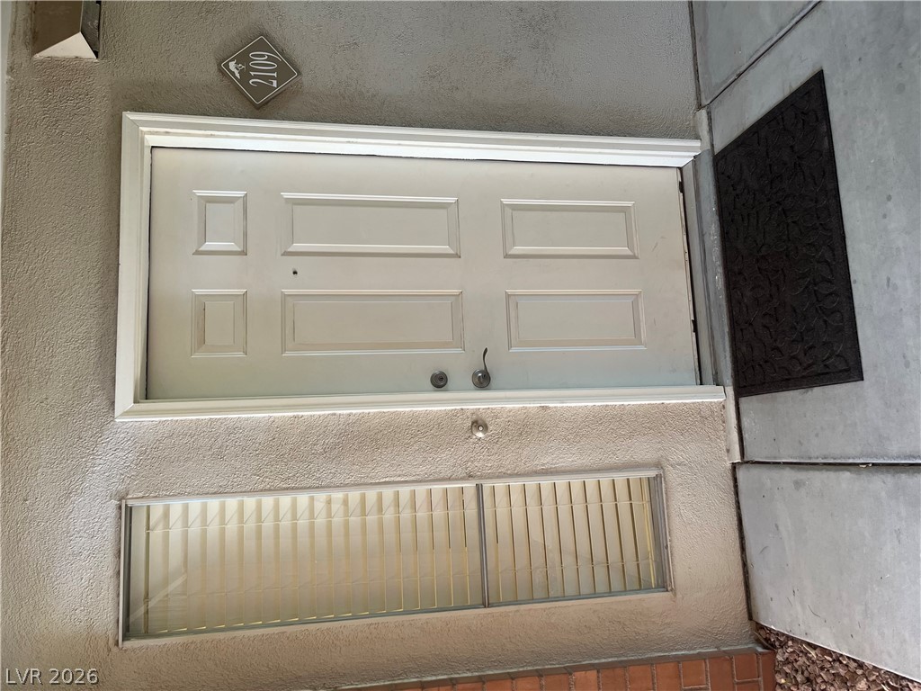 650 Oakmont Avenue 2109 Property Photo 1