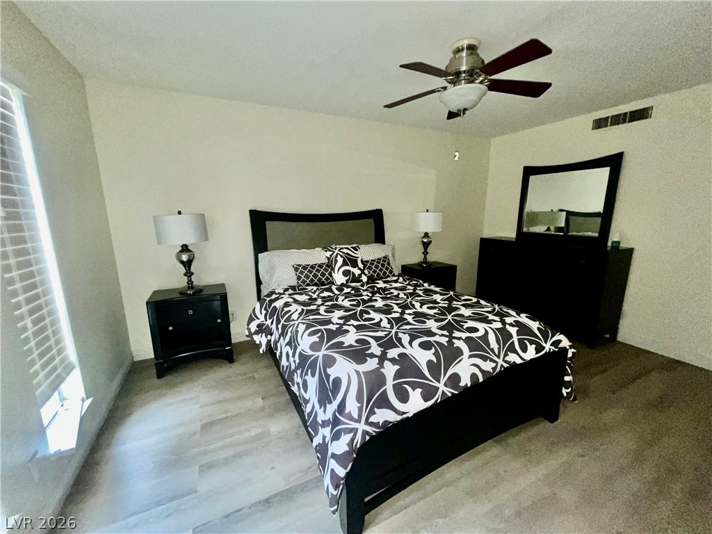 650 Oakmont Avenue 2109 Property Photo 3