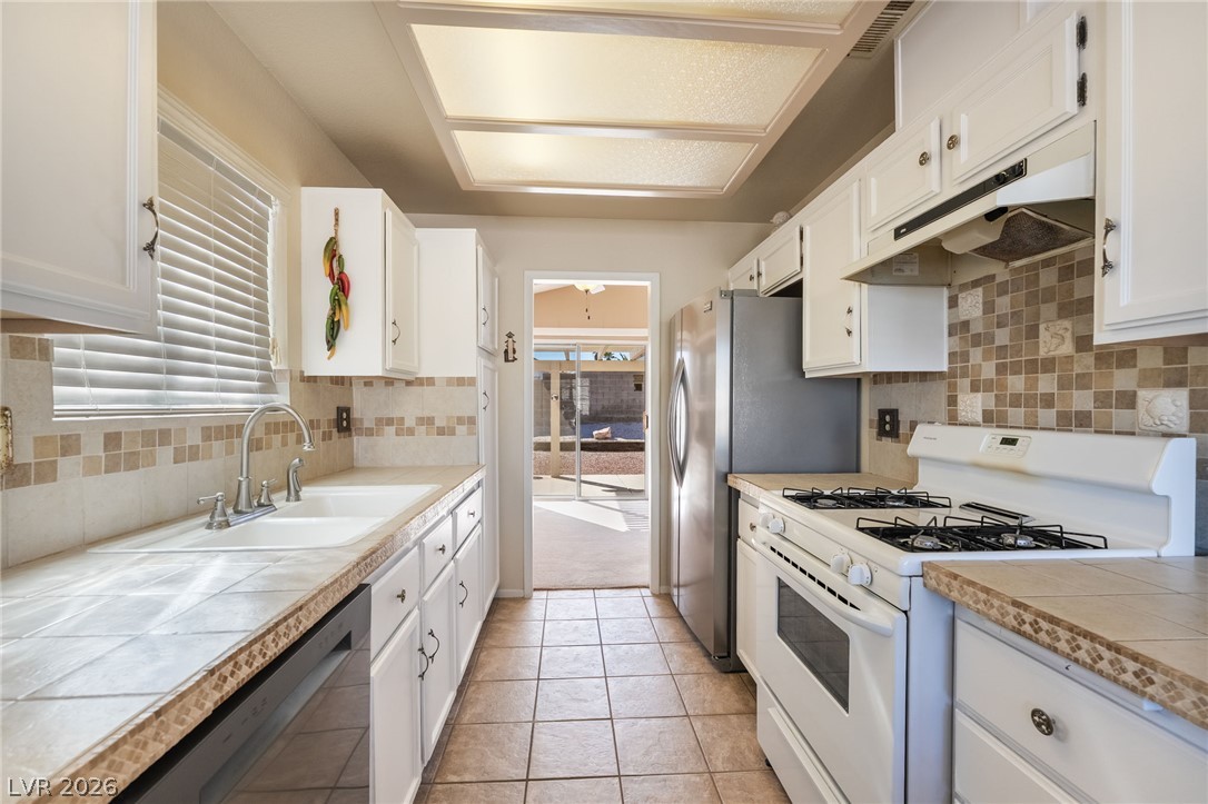 6361 Canyon Dawn Avenue Property Photo 18