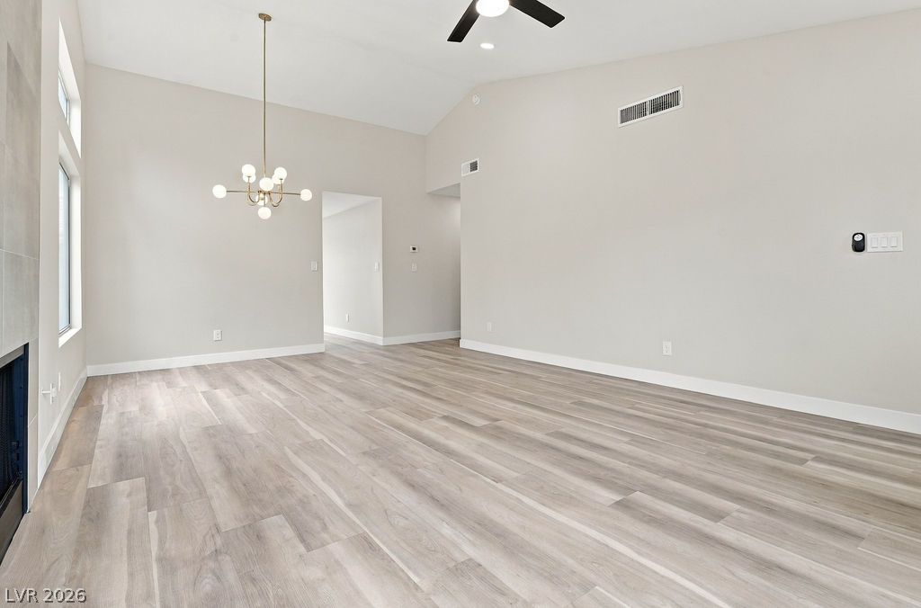 1650 Walingwood Drive Property Photo 9