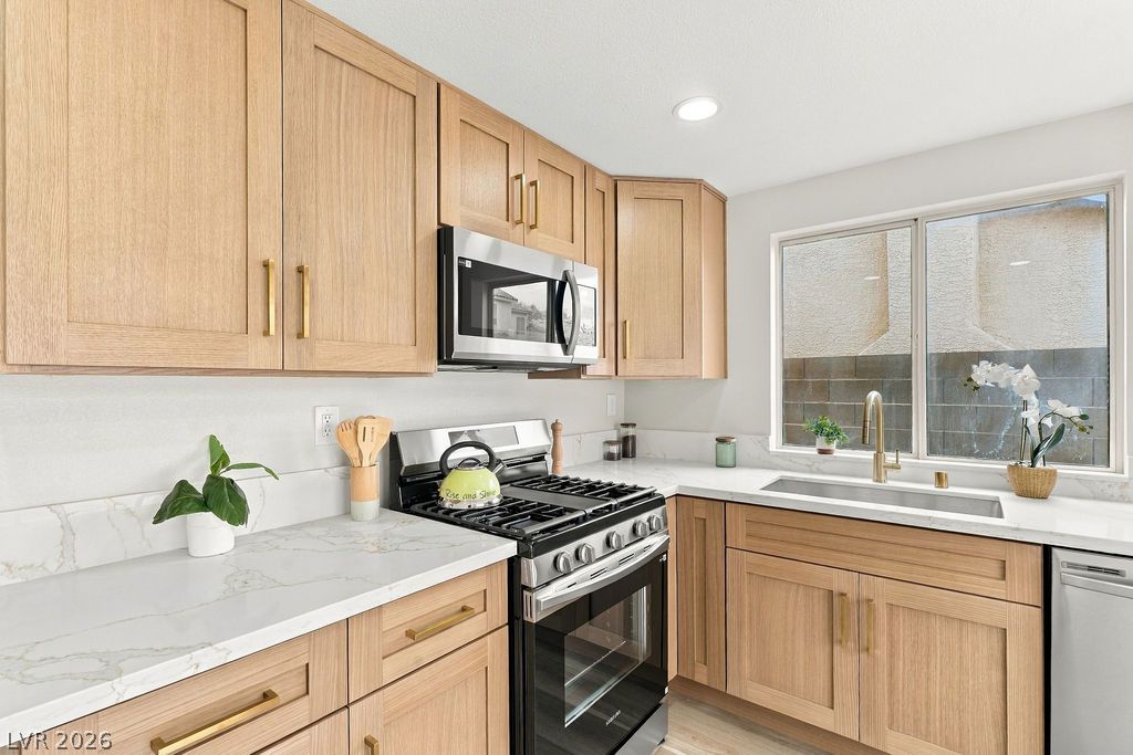 1650 Walingwood Drive Property Photo 14