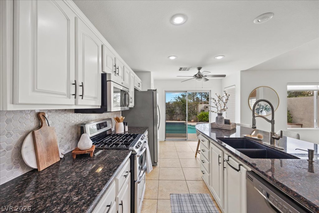 1524 Cross Country Street Property Photo 13
