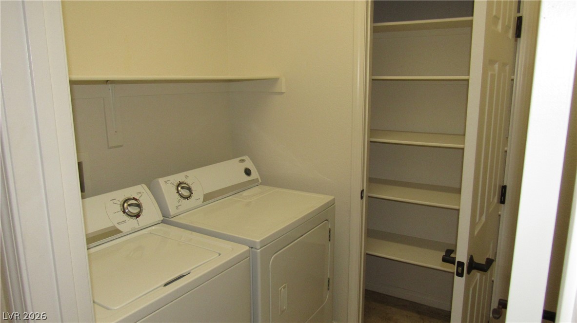 10610 Soaring Palm Street Property Photo 14