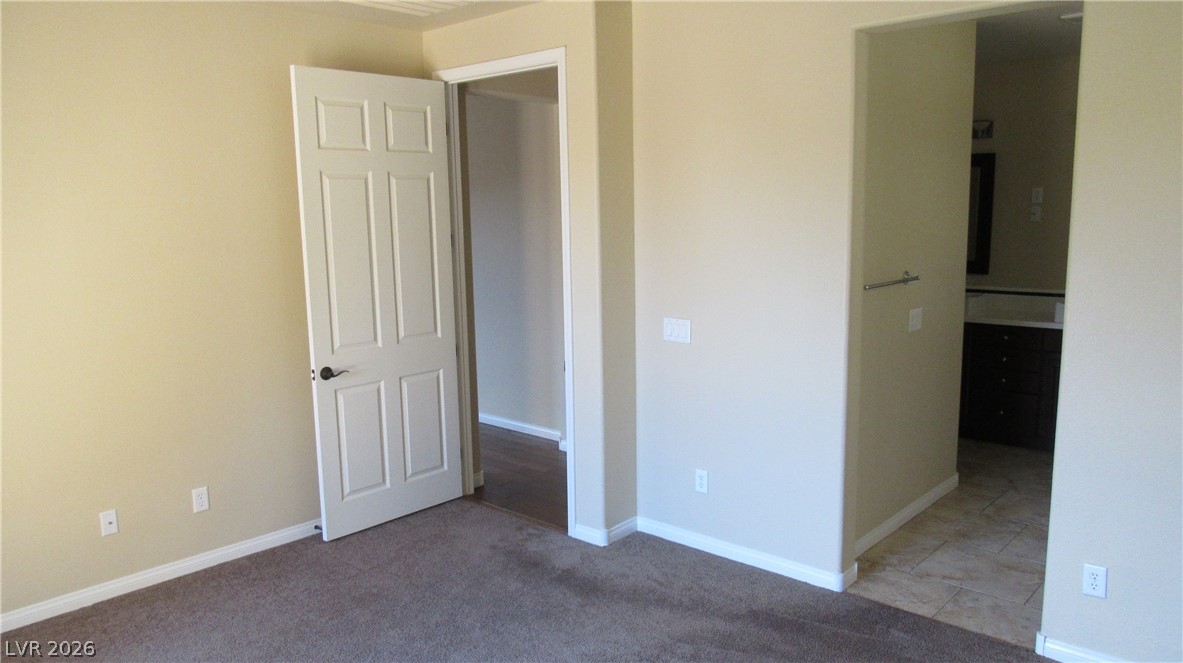 10610 Soaring Palm Street Property Photo 18
